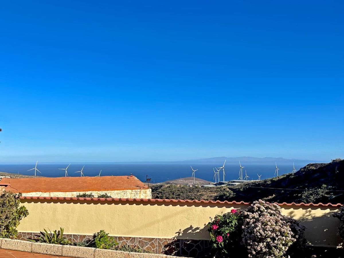 Villa Exquisite Rural House With Garden, Pool And Sea Views Arico Viejo Exterior foto