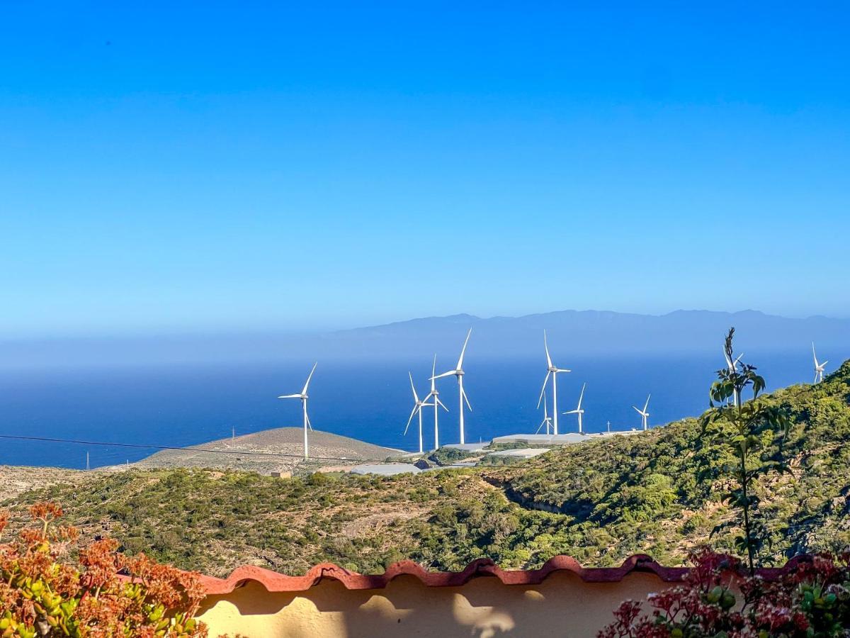 Villa Exquisite Rural House With Garden, Pool And Sea Views Arico Viejo Exterior foto