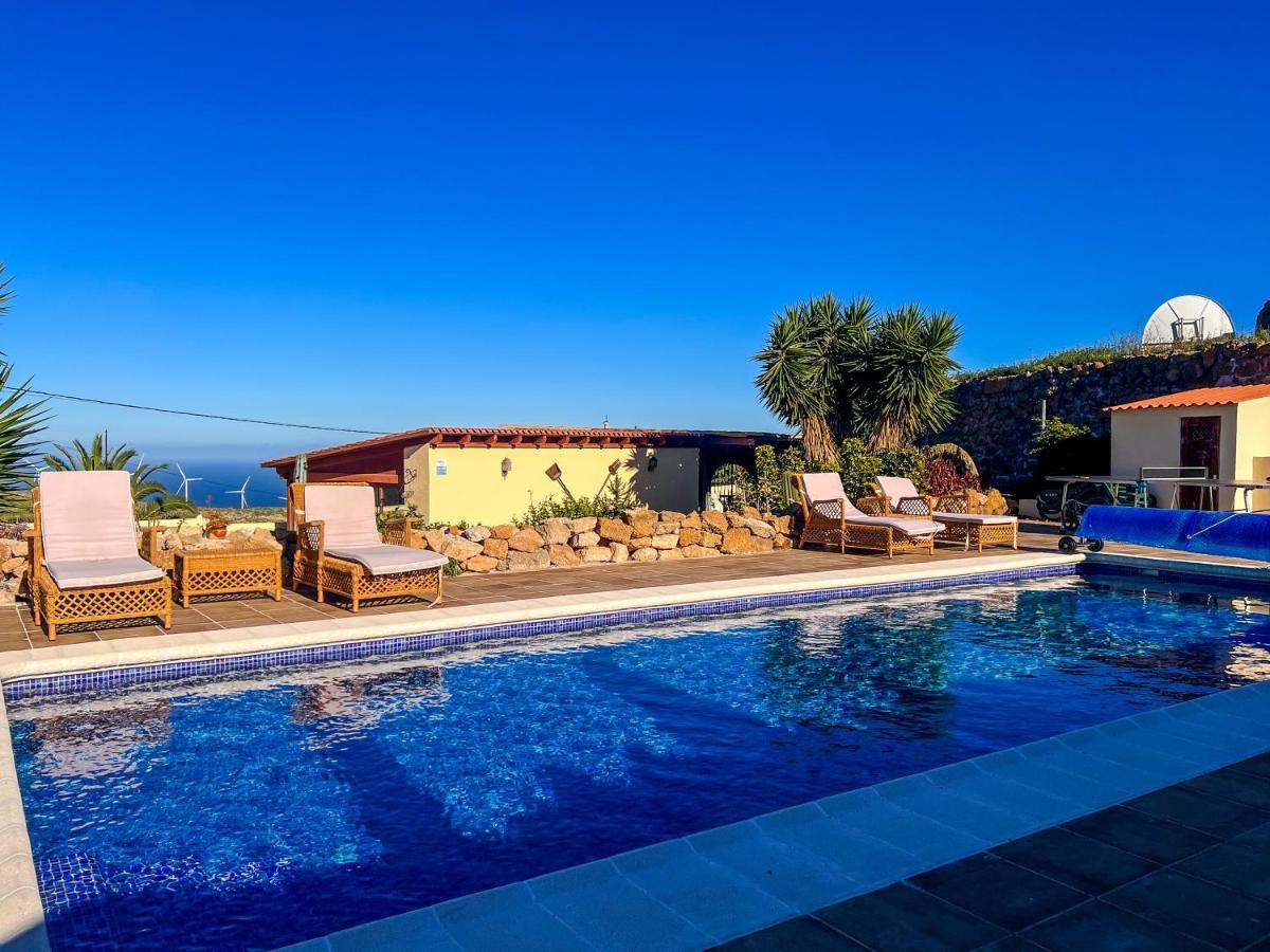 Villa Exquisite Rural House With Garden, Pool And Sea Views Arico Viejo Exterior foto
